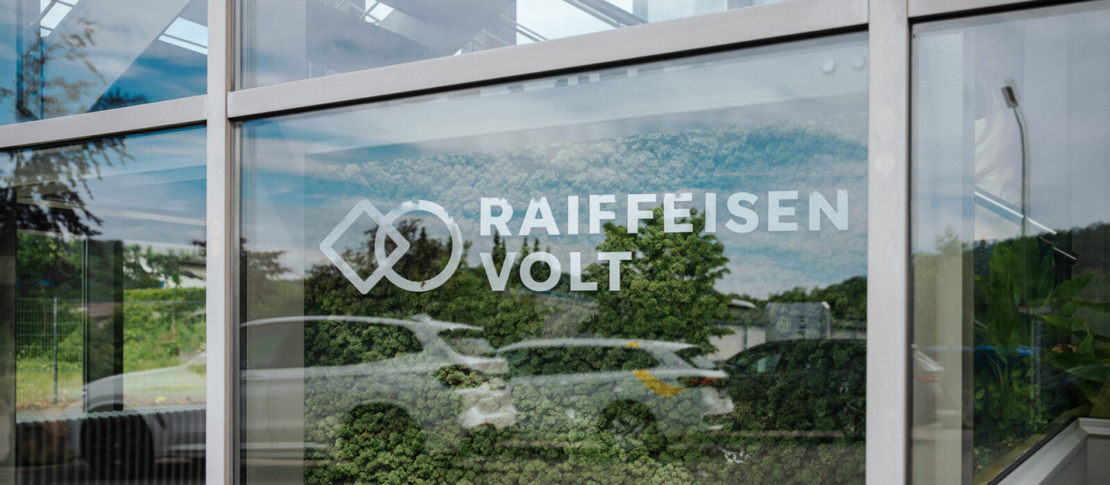 RaiffeisenVolt Büroeingang in Meschede
